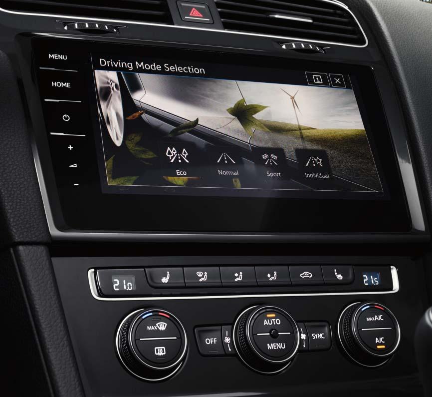Connectivity Autossa käytettävä Internet tuntee Volkswagenilla nimen Car-Net. Sen tarjoaa mukavia palveluja ja käytännöllisiä sovelluksia, jotka helpottavat arkeasi ja tekevät siitä jännittävämpää.