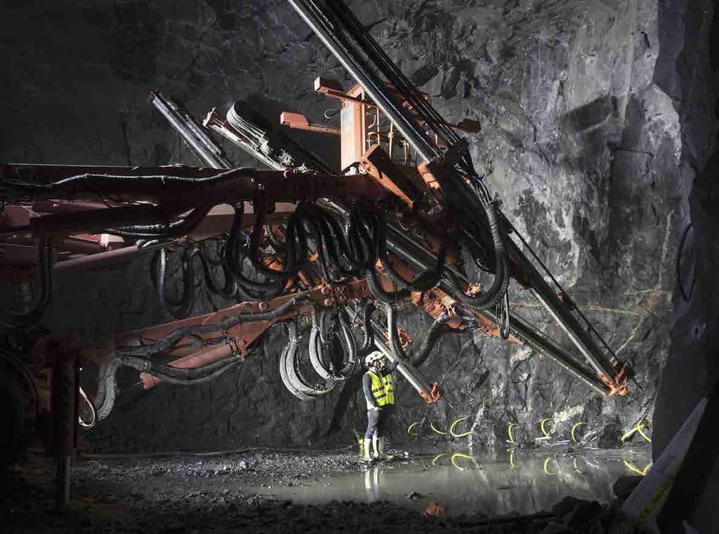 www.lansimetro.fi LÄNSIMETRO Matinkylä Kivenlahti syksy 2016 5 KYSY METROSTA Mitä haluat tietää metron rakentamisesta? Länsimetro vastaa asukkaiden kysymyksiin.