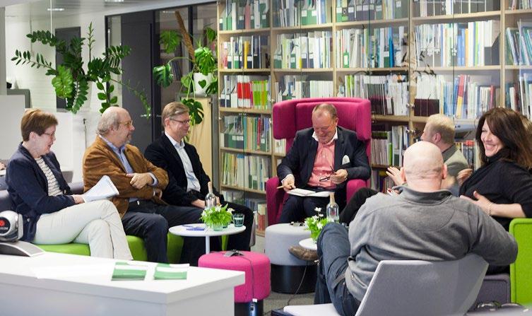 2. vaihemaakuntakaavan kaavaehdotus puhututti Suoraa puhetta maakuntakaavasta -paneelikeskustelussa. työryhmien kautta saatiin käytännönläheinen ja ajankohtainen kunta- ja asiantuntijanäkökulma.