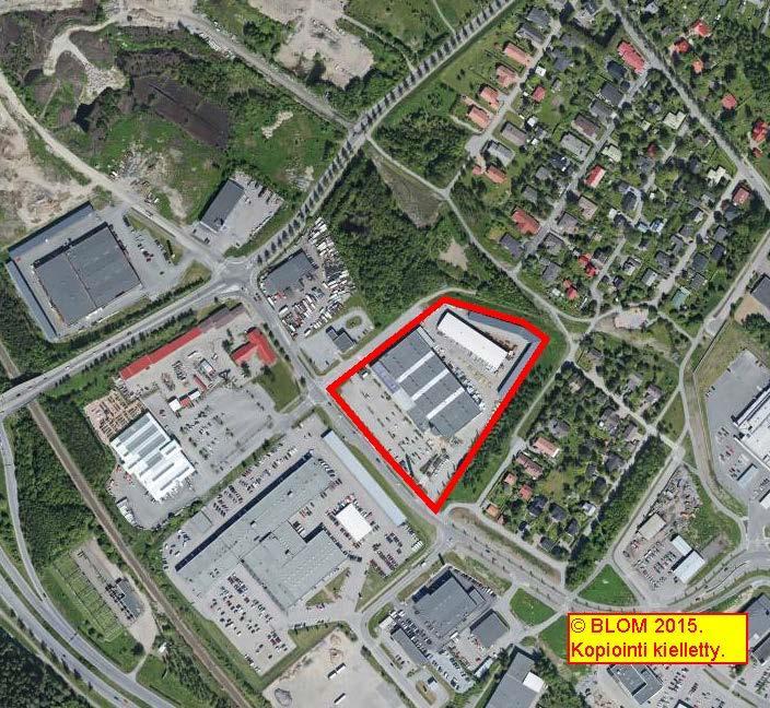 Kaavamuutosalue. 3.1.2 Luonnonympäristö Korttelialueen kaakkoispuoli on EV merkinnällä suojaviheralueeksi varattu alue, jolla on meluntorjuntatarve Turvesuonkatua vasten.