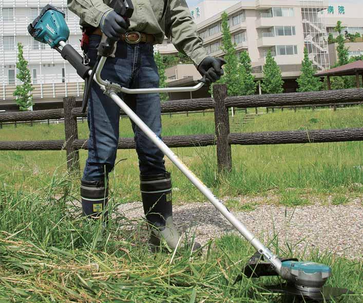 72 Akkukäyttöiset koneet 18V Poraus ja kiinnitys Laserlaitteet Akkukoneet Ruohoraivuri DUR365UZ 18V+18V -Ilman akkua ja laturia!