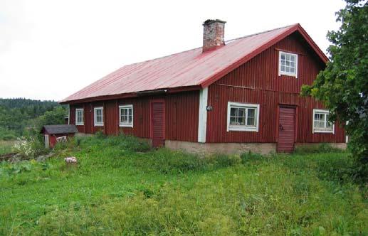 Sisaruspohjan eteläpuolella. Lahdenpohja Torp on vuoden 1796 isojakokartassa.