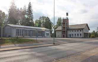 Paloaseman parina on Nukarintien alussa Ventoniemen linja-autohallit ja