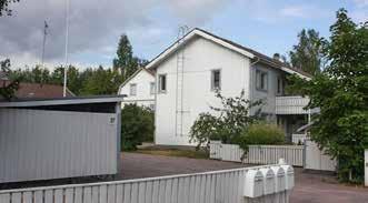 Akanakuja, aikaisemmalta nimeltään Suutarintie, on vedetty Riihihaan palstojen väliin 1930-luvun alussa. Sen rakennuskanta on puoliksi 1990-luvulta.