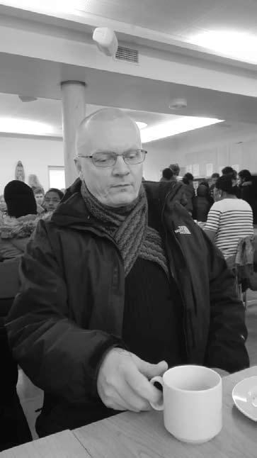 Kun seinä tulee vastaan Seurakuntaneuvoston jäsen Timo Ala- Könni kertoi kokemuksestaan, joka opetti hänelle paljon. Hän sai yllättäen kesällä sydänkohtauksen kotonaan Suomenlinnassa, jossa hän asuu.