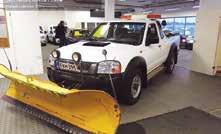 NISSAN NP300 Pick Up 2,5D King Cab 4x4-11 ml:70  NISSAN