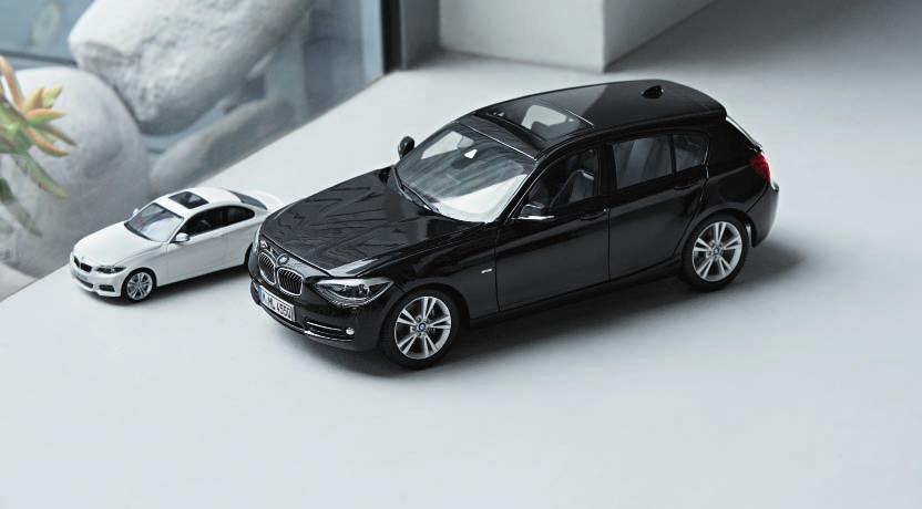 BMW LIFESTYLE BMW PIENOISMALLIT MAKSIMAALISEN ORIGINAALIT. BMW 1-sarjan 5-ovinen (F20). Yksityiskohtainen BMW 1-sarjan pienoismalli. Kääntyvä ohjauspyörä. Ovet, takaluukku ja konepelti ovat avattavia.