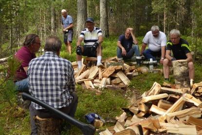 9 TUKIKOHTIEN KEHITTÄMINEN Veneilytoimikunta toimi kiinteässä yhteistyössä kiinteistötoimikunnan kanssa tukikohtien kehittämiseen liittyvissä asioissa, esim.