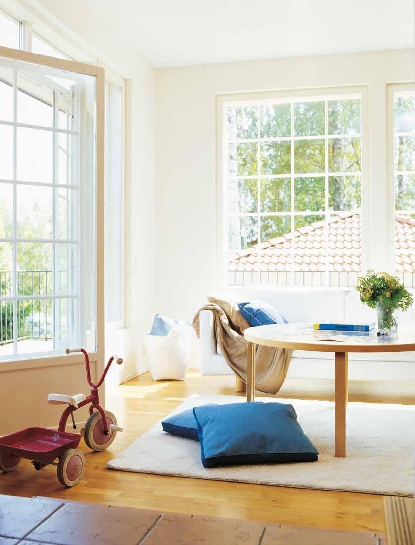 LISÄVARUSTEET Domlux-ikkunoihin on saatavilla monipuolisesti lisävarusteita, jotka tekevät arjesta mukavampaa. Sälekaihtimilla suojaat kotisi katseilta ja auringon liialta lämmöltä.
