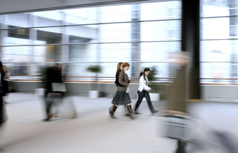 Ellei toisin mainita, koko esitteessä käytetään seuraavia merkintöjä naiset miehet Tietolähteet Euroopan parlamentin hallinto: Streamline, tilanne 5.11.