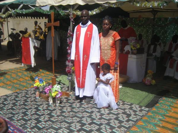 Gaynaako ( paimen ) Ousmane Diop (Usmaan Djoop) vihittiin helmikuussa Senegalin luterilaisen kirkon