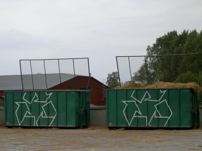 Johdanto Uusiutuvan energian lisääminen, fossiilisten vähentäminen Ilmastonmuutoksen hillintä Vesiensuojelun tehostuminen Hajautettu ja lähienergia Uusia elinkeinomahdollisuuksia Kuljetukset