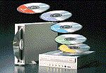 CD - Compact Disc Vaihdettava levyke CD-R (Recordable) CD-RW (Rewritable) Yksi pitkä