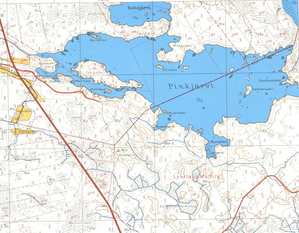 avointa vettä, on aineistossa kymmenkunta. Pinkjärven jälkeen suurin tutkimusalueeni järvi ovat Vuonajärvi 100. Pinkjärvi on tutkimusalueeni suurin järvi.
