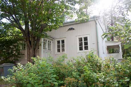 226 Yli-Jussila on erittäin hyvin säilynyt uusklassistisessa