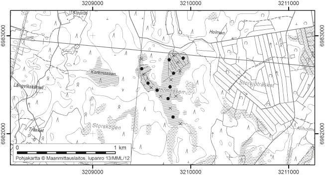 Tapio Toivonen 18. Stormossen Stormossen (kl. 1242 05, x=6982,4, y=3209,7)) sijaitsee noin 9 km Korsnäsin keskustasta koilliseen, ja se rajoittuu loivapiirteiseen moreenimaastoon.