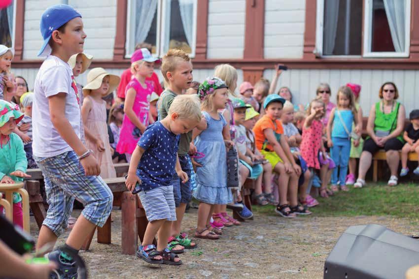 Lasten pitsiviikko Lasten ja koko perheen ohjelmaa yhdeksän tapahtumapäivän ajan. Lauantai.7. 10-1 Lännen Marttojen askartelupaja 3 (kaupungintalon sisäpiha).