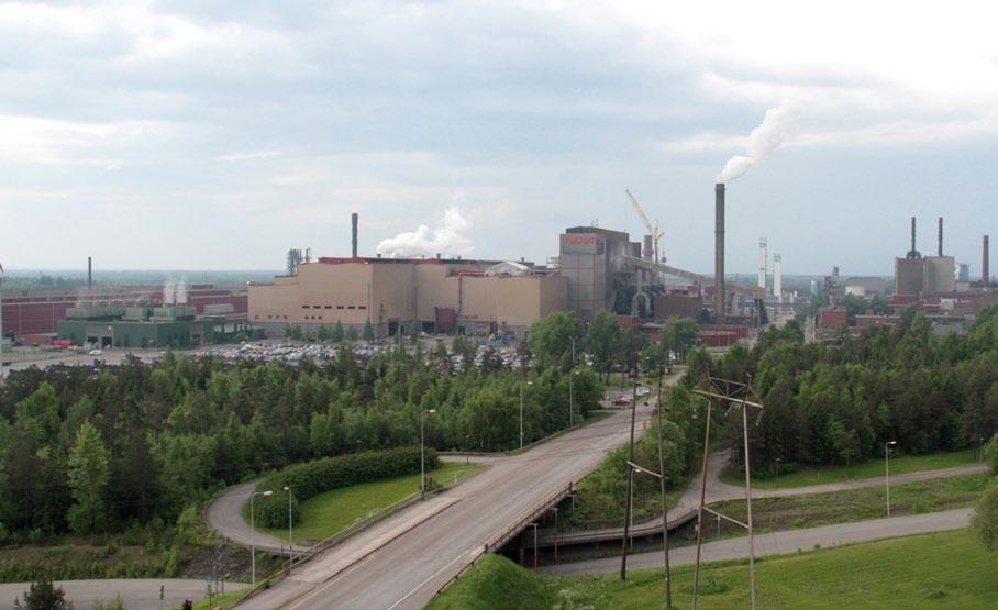 Kuva 9. Ruukki Metals Oy, Raahen tehdas ( Ruukki Metals Oy) 5.2 Liikenteen päästöt Liikenteen päästöt edustavat merkittävää osaa ilman epäpuhtauksista.