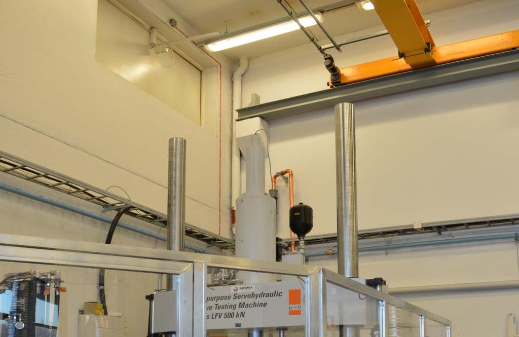 20 (38) Staattisten kuormituskokeiden tarkoituksena on selvittää materiaalin tai hitsin myötö- ja murtorajat, kappaleen venymä sekä saada visuaalisia tuloksia liitoksen käytöksestä materiaalin