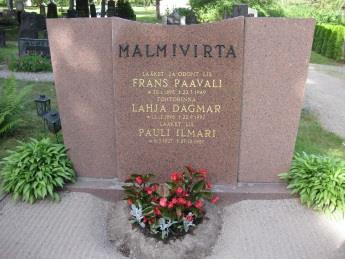 Yhdessä Villepoikansa kanssa hän perusti Lahteen merkittävän kauppaliikkeen.