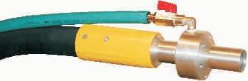 mm CTST-32x10 5600 l/min 10 mm Ilmankulutuksen suhde suuttimen halkaisijaan MÄRKÄPUHALLUSLIITÄNTÄ MÄRKÄPUHALLUSLIITÄNTÄ MATALAPAINE Veden lisääminen puhalluspuhallussuihkuun, kun halutaan pölytön