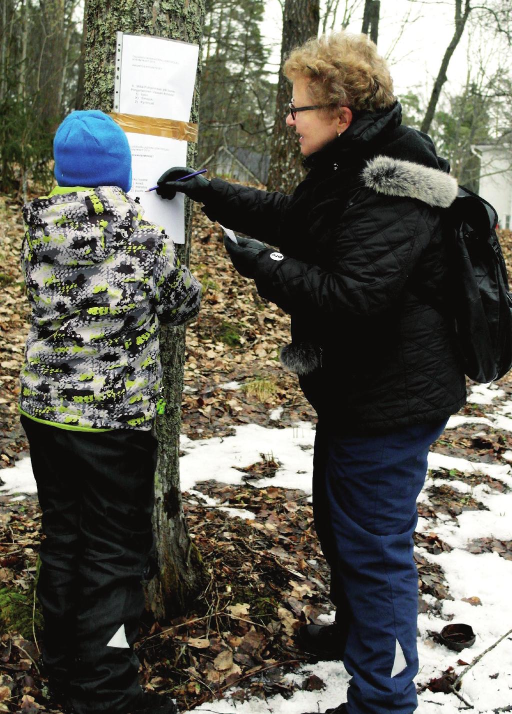 TALVIULKOILUPÄIVÄ 28.2.2015 Perinteistä Talvipäivää vietettiin tällä kertaa Oittaalla. Aamukahvit samoin kuin lounaan ja päiväkahvin saimme nauttia kartanon salissa.