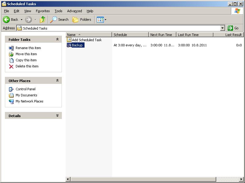 Kuva 7. Varmistusten luominen Windows Server 2003 järjestelmään. Simaticin HMI- paneeliin tehdyt muutokset tehtiin Siemensin Field PG:n välityksellä.