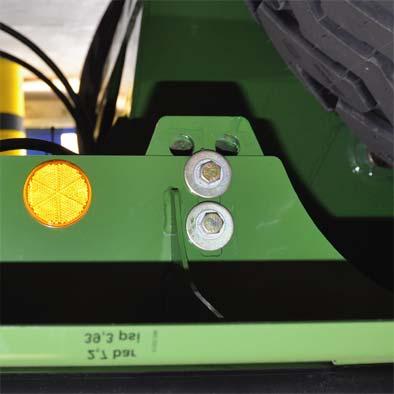 5 /BA/Erstinbetriebnahme/Ladewagen/Fahrhöhe einstellen/tridemaggregat mit hydraulischem Aussgleich/Absperrhähne 1-3 öffnen Bild ZX, AX, MX @ 171\mod_1370344648783_71.docx @ 1476018 @ @ 1 Pos: 119.33.