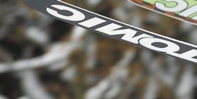 Yksi optio-oikeus oikeuttaa merkitsemään yhden Amer Sports Oyj:n osakkeen, jonka kirjanpidollinen vasta-arvo on neljä euroa. Osakkeiden merkintäaika on 1.3.2008 31.12.