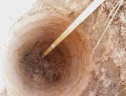 Ulasoorin kairaus Yhdessä pisteessä suoritettiin kairaus Destian raskaalla kairakalustolla 15 m syvyyteen asti. Kairauk- ratoriossa.