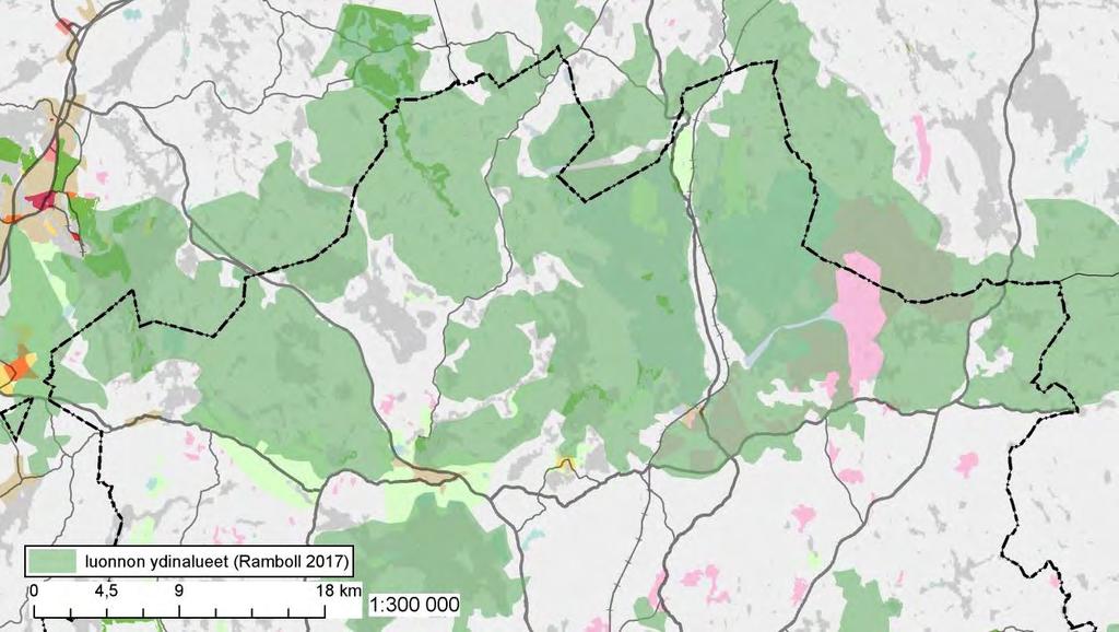 Kuva 10. Pohjoisten metsäalueiden luonnon ydinalueet. Maakuntakaava esitetty ydinalueiden alla.