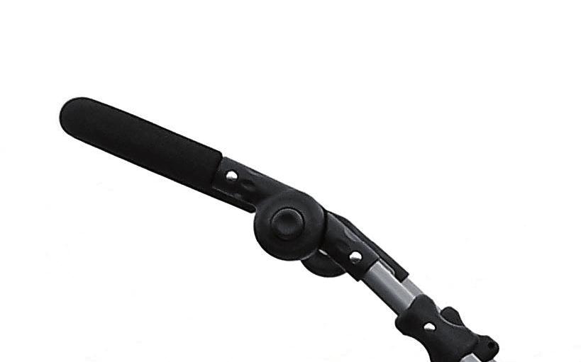 JUSTERA HANDTAGETS VINKEL / TYÖNTÖAISAN KORKEUDEN SÄÄTÄMINEN / REGULERING AV VINKELN PÅ HÅNDTAKET / REGULERING AF KNÆKSTYR / ADJUSTING HANDLE ANGLE NO Juster vinkelen på håndtaket ved å trykke inn