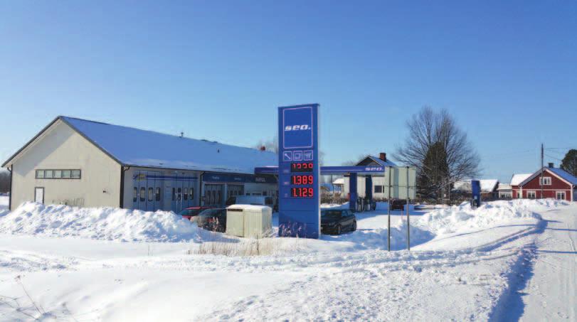 Uusi SEO-palveluasema VT 8 tuntumassa Lapväärtissä Lapväärtin Autohuolto on kivenheiton päässä valtakunnan kasitieltä - tai ett stenkast från riksåttan, kuten paikallisesti sanotaan.