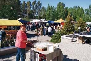 aittamajoitus, kokous- ja juhlapalvelut, perinneruuat, ratsastus