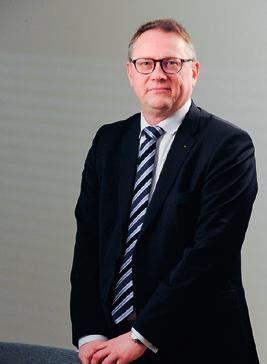 Reko Hallituksen jäsen, hallintojohtaja Sari