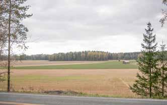 peltoaukeaa ja Ylikylää Lepolanmäeltä IMG_2256.