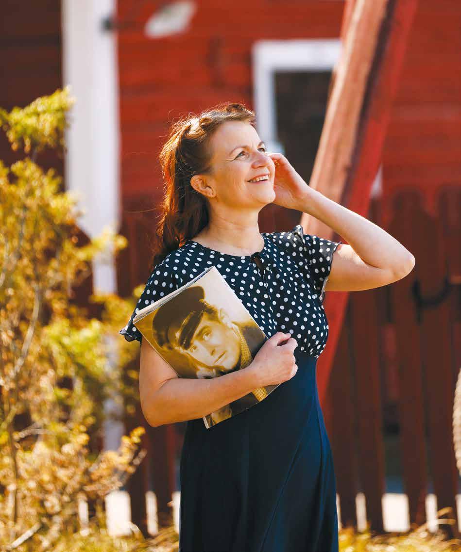 Viulisti Virva Pietilä on käsikirjoittanut Suomi Filmin kulta-aika -konsertin jota esitetään Oulun palvelutaloissa 21.8. 7.9.2017.