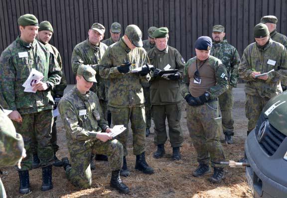 EOD-perusteet pioneerikurssin Lahden Hälvälässä 22.-23.4.2017. Kurssi toteutettiin puolustusvoimien MPK:lta tilaamana koulutuksena.