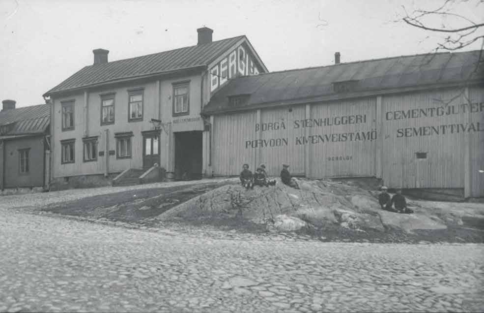 Kiviveistämö alkuperäisellä paikallaan