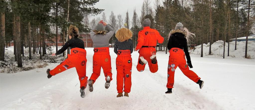 HAALARIN TUNNISTUS -OPAS Haalarit ovat opiskelijan uniformu ja tunnus omasta koulutusohjelmasta.
