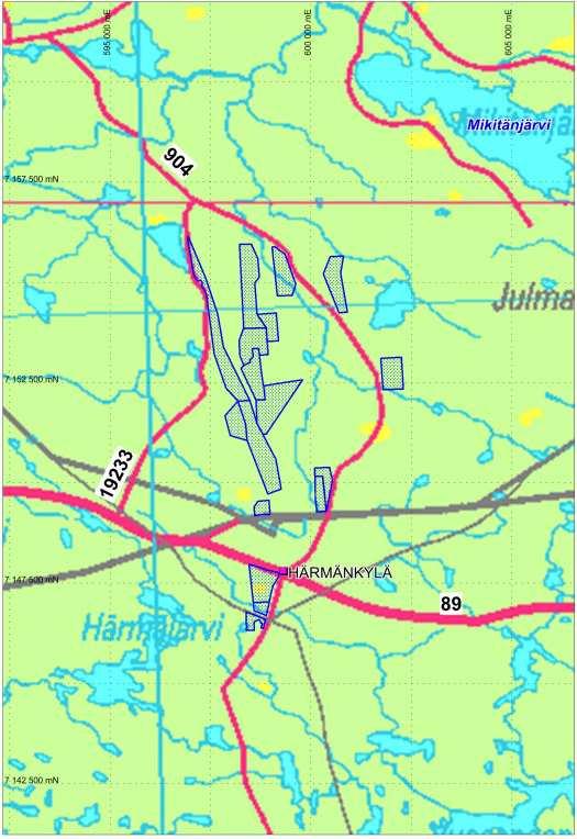 Kuva 2. Kulku rauenneille valtauksille. Projektio: ETRS-TM35FIN. Grid: 2a) 1000m x 1000m, 2b) 2000m x 2000m. Fig 2. Location of the claims related to the Moisiovaara village and the access roads.