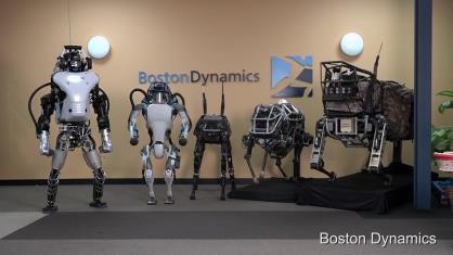 Top 10 humanoidirobotit Kutsumanimi Valmistaja Valmistusmaa Mielenkiintoisin kyky / ominaisuus Atlas Boston USA Täysikokoinen kävelevä 188 cm pelastusrobotti Dynamics Actroid SIT Kokoro Japani