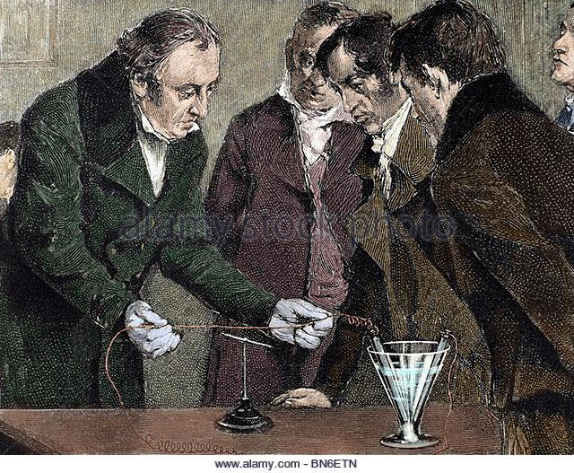 1820: Hans ChrisMan Ørsted (Tanskalainen kemism ja fyysikko) löysi magnemsmin ja sähkön välisen yhteyden.