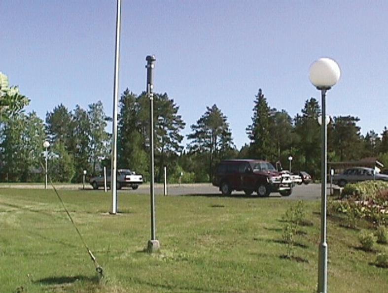 Kuva 2.1. Ulkoisen säteilyn valvontaverkon automaattiset mittausasemat. Kuvassa nimettyjen asemien mittaustulokset on esitetty kuvassa 2.3. Bild 2.1. Automatiska mätstationer i nätet för extern strålning.