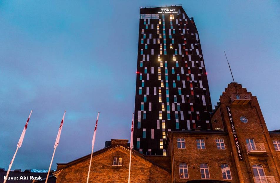 Solo Sokos Hotel Torni, Tampere Toimitimme 450 Lammin MEK 3K kiinteästi