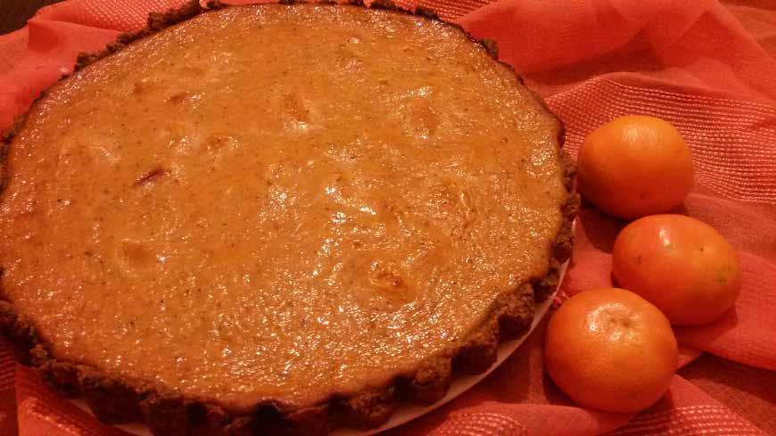 Pane tainas koogivormi ja aseta külmkappi.