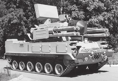 Pantsir-S1 telalavetilla. Kuva www.vko.ru nahakuisen Igla-ohjusperheen uusin olalta ammuttava monikanavahakupäinen ohjus.