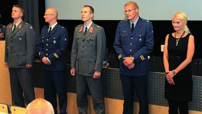 Kentän kuulumisia Oppivan organisaation periaatteiden mukaisesti oman toiminnan kriittinen tarkastelu on lähtökohta kehittymiselle.