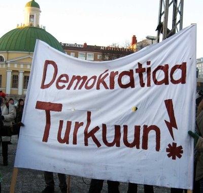 Hyvän mielen valtuusto Turkuun! 8. Miten lisäisitte demokratiaa Turussa?