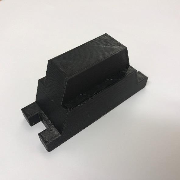 28 Kuvio 16. Valmis 3D-tuloste Kun osaaminen sekä mallinnuksessa että 3D-tulostuksessa kasvaa siirrytään itse suunniteltuihin osiin.